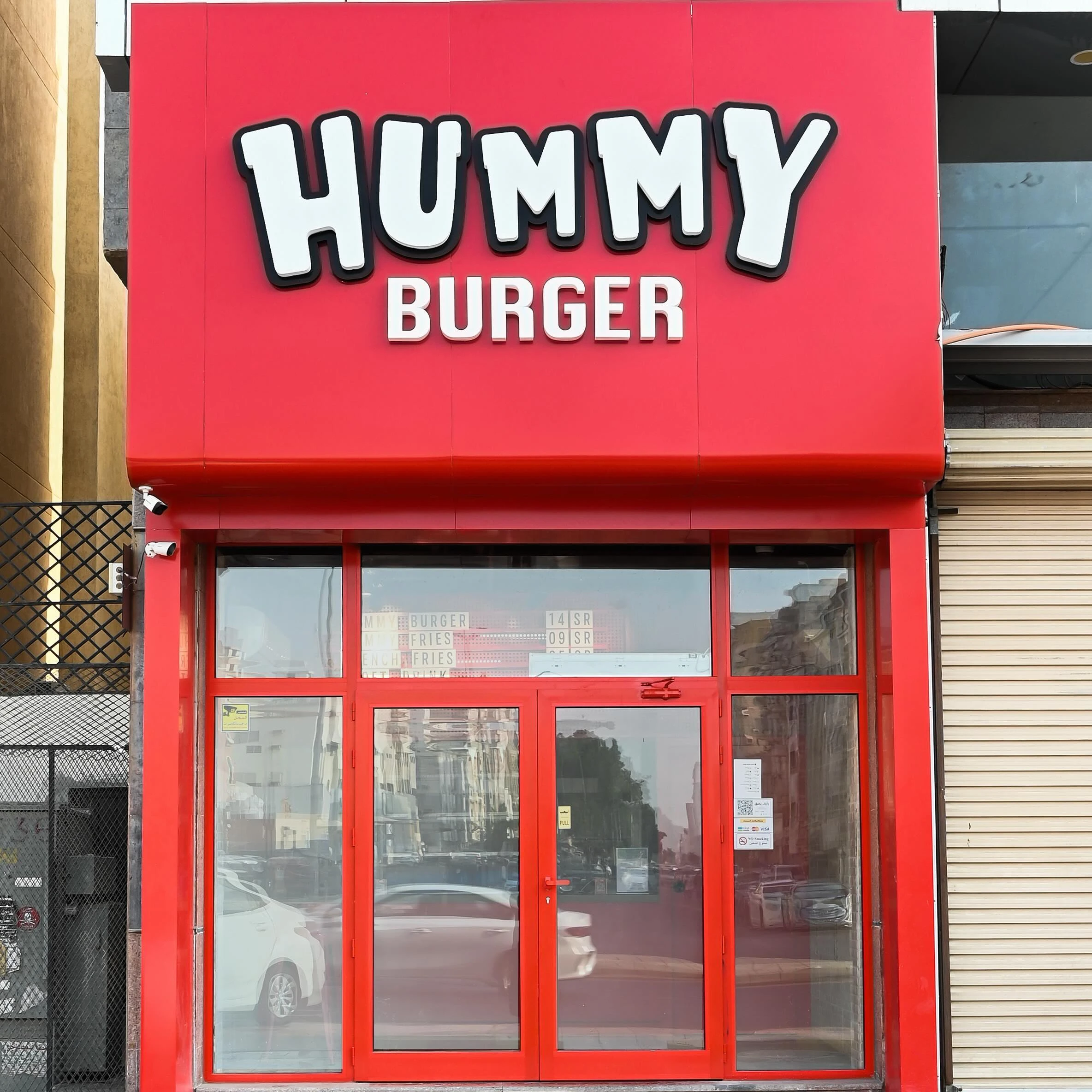 Renovations, development, and restructuring of shops and restaurants